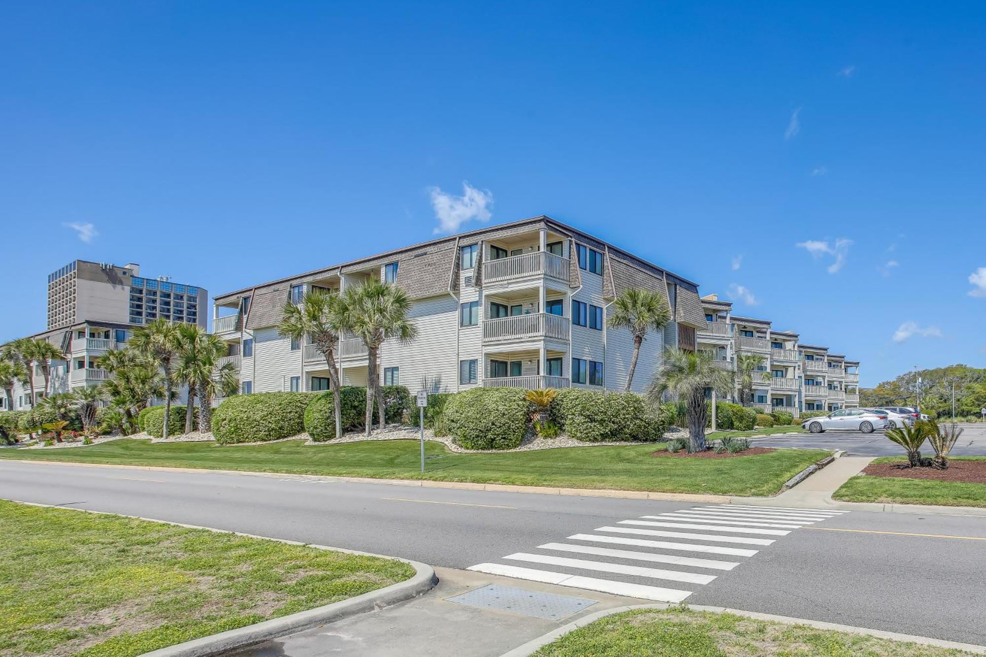Beachfront Resort Condo With Pool View And Balcony! マートルビーチ エクステリア 写真